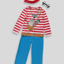 Where's Wally with glasses and hat