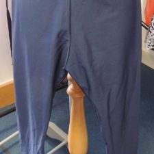 Navy lycra trousers with stirrups