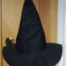 Black felt witch hat