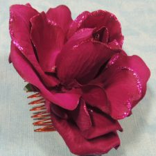 Raspberry rose comb
