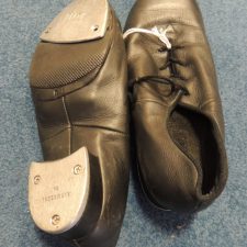 Split sole tap shoes