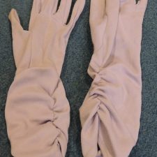 Lilac rouche gloves