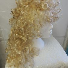 Long Blonde curly wig