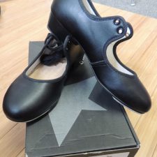 Low heel tap shoes with front tap only