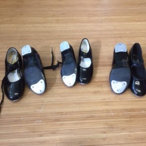 Patent black tap shoes