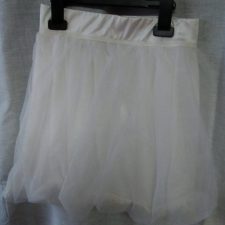 White balloon hem tutu skirt with satin waistband