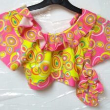 60's pattern crop top and scrunchie