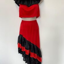 Red and black Spanish crop top (cut) and skirt