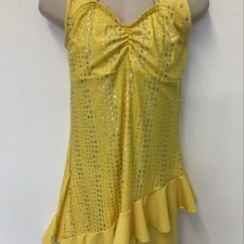 Yellow and silver top with ruffle hem and bikeshorts
