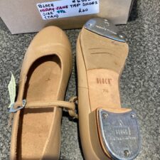 Tan Mary Jane tap shoes