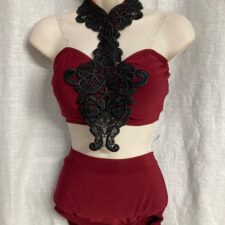 Wine crop top and briefs with black lace detail