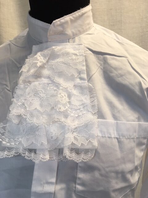 White shirt with ruffle cravat and sleeve hems - Suite 109