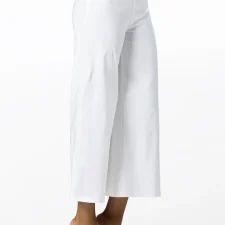 White cropped trousers